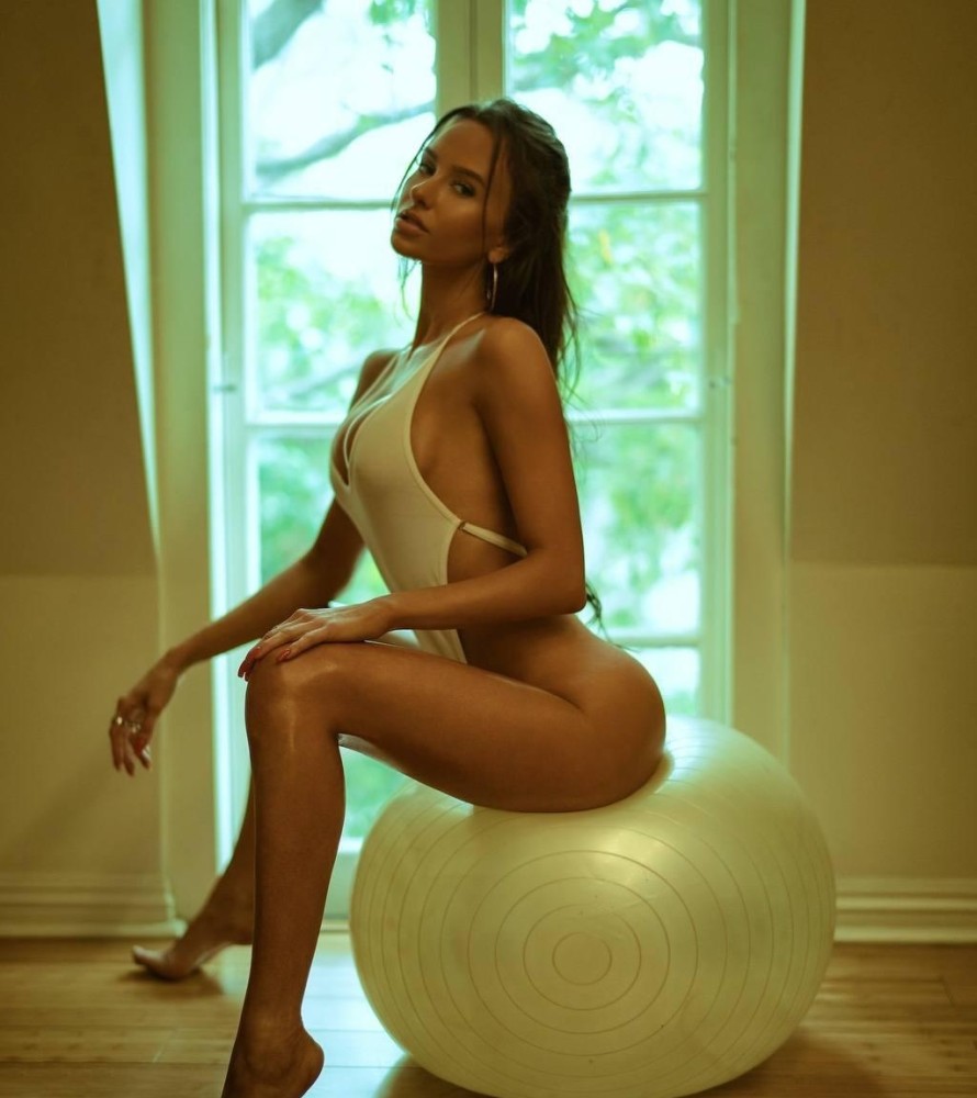 Индивидуалка Виолетта фото № 2 в городе Бобруйск